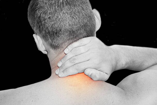Symptoms of cervical spondylosis in men